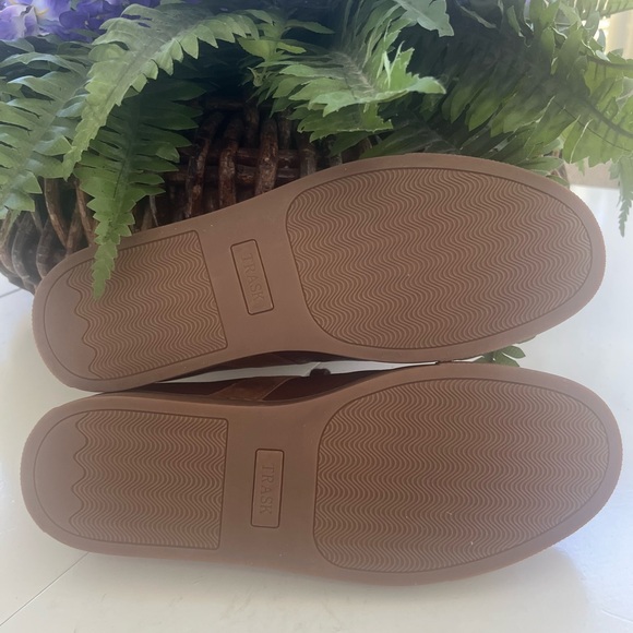 Trask men’s size 10 M 2 Tone Leather Shoes sneakers Comfort Lace up Lindsey MINT - Picture 10 of 14